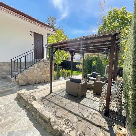 Villa La Fontanilla En Estacion De El Espinar Segovia Exterior foto