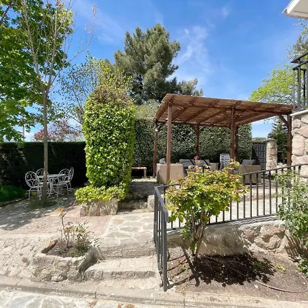 Villa La Fontanilla En Estacion De El Espinar Segovia Exterior foto