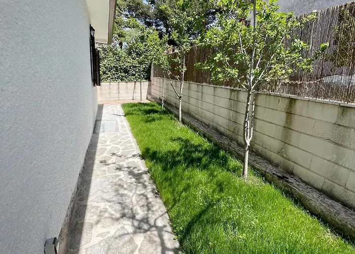 La Fontanilla En Estacion De El Espinar