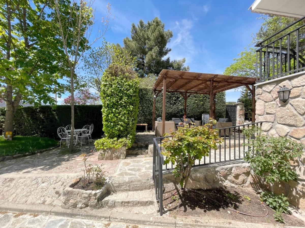 La Fontanilla En Estacion De El Espinar Holiday home Segovia